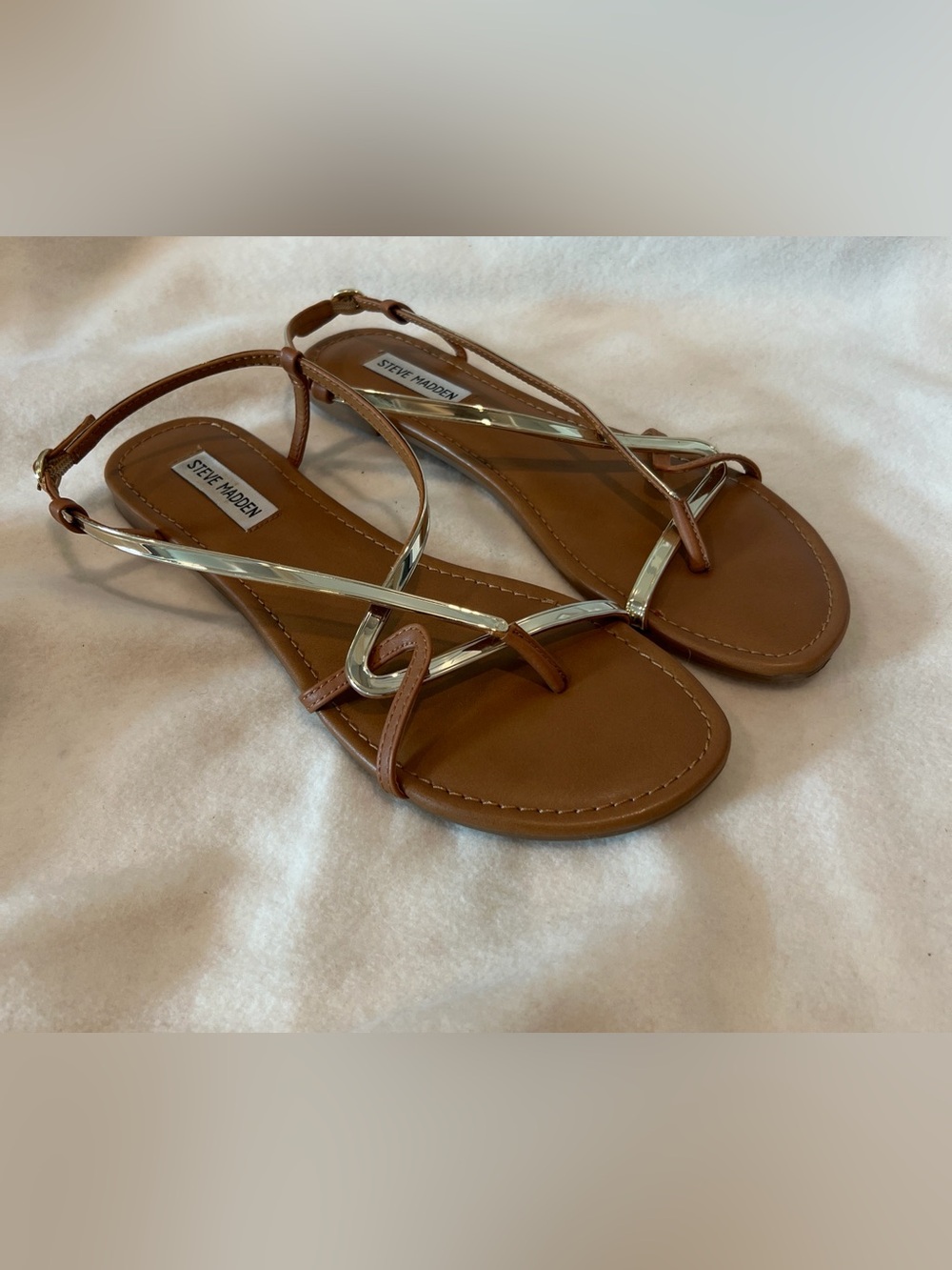 Steve Madden Women’s Brown Sandals with Metallic Gold Straps Size 10
